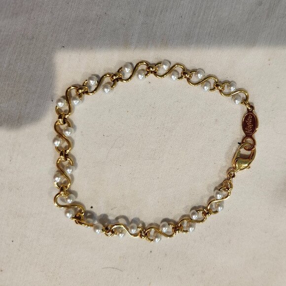 Vintage Napier Goldtone With Faux Pearls Bracelet 7" - Picture 1 of 2
